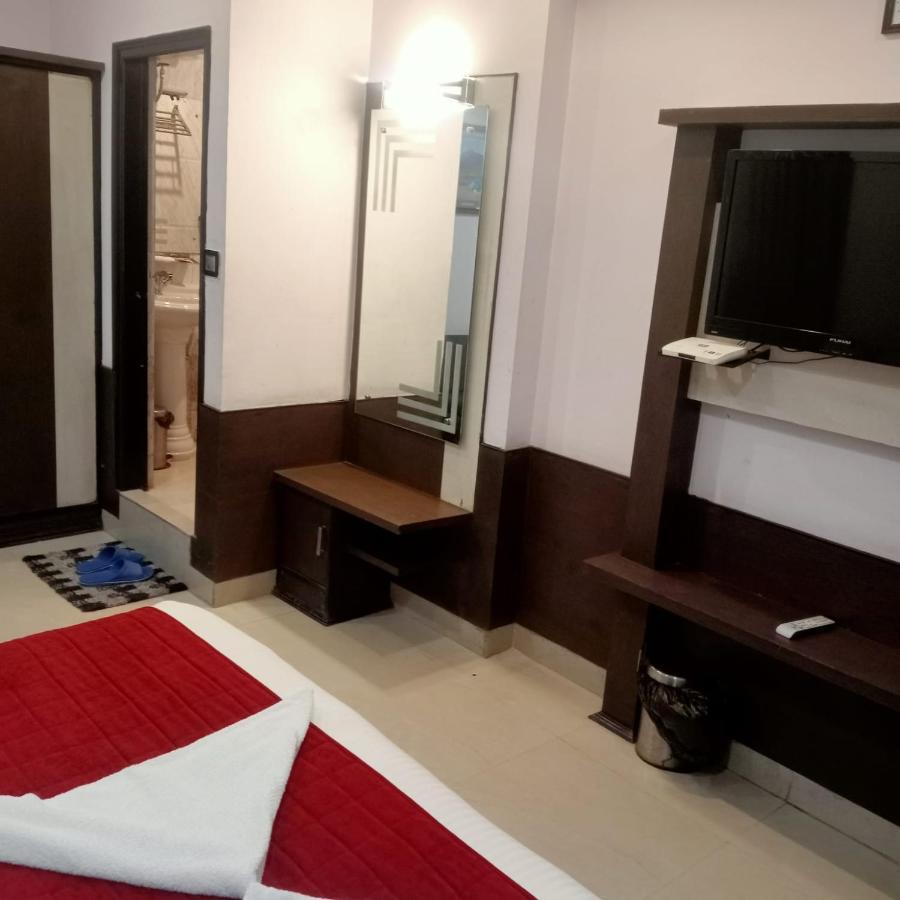 Holiday Hill Mountain View With Balcony McLeod Ganj Exterior photo